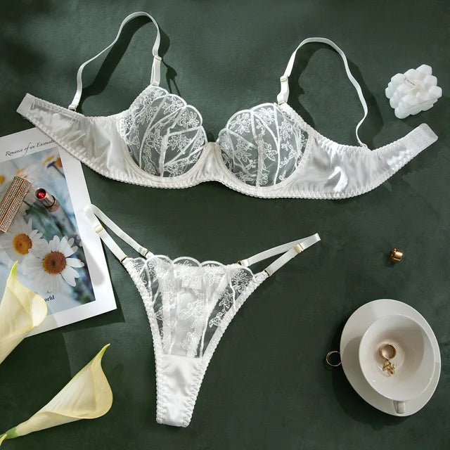 Livia 3652 Moonlight Lace