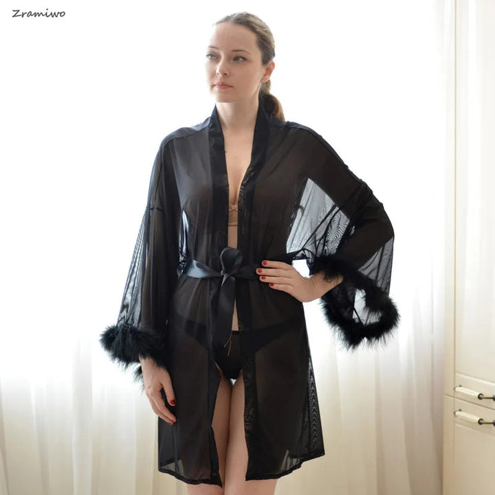 Livia 1083 Tüy Detaylı Şeffaf Kimono