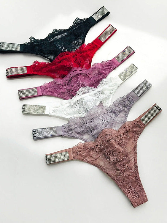 Liviabliss 7155 - Love Baskılı Dantel Dazling Diamond String Külot