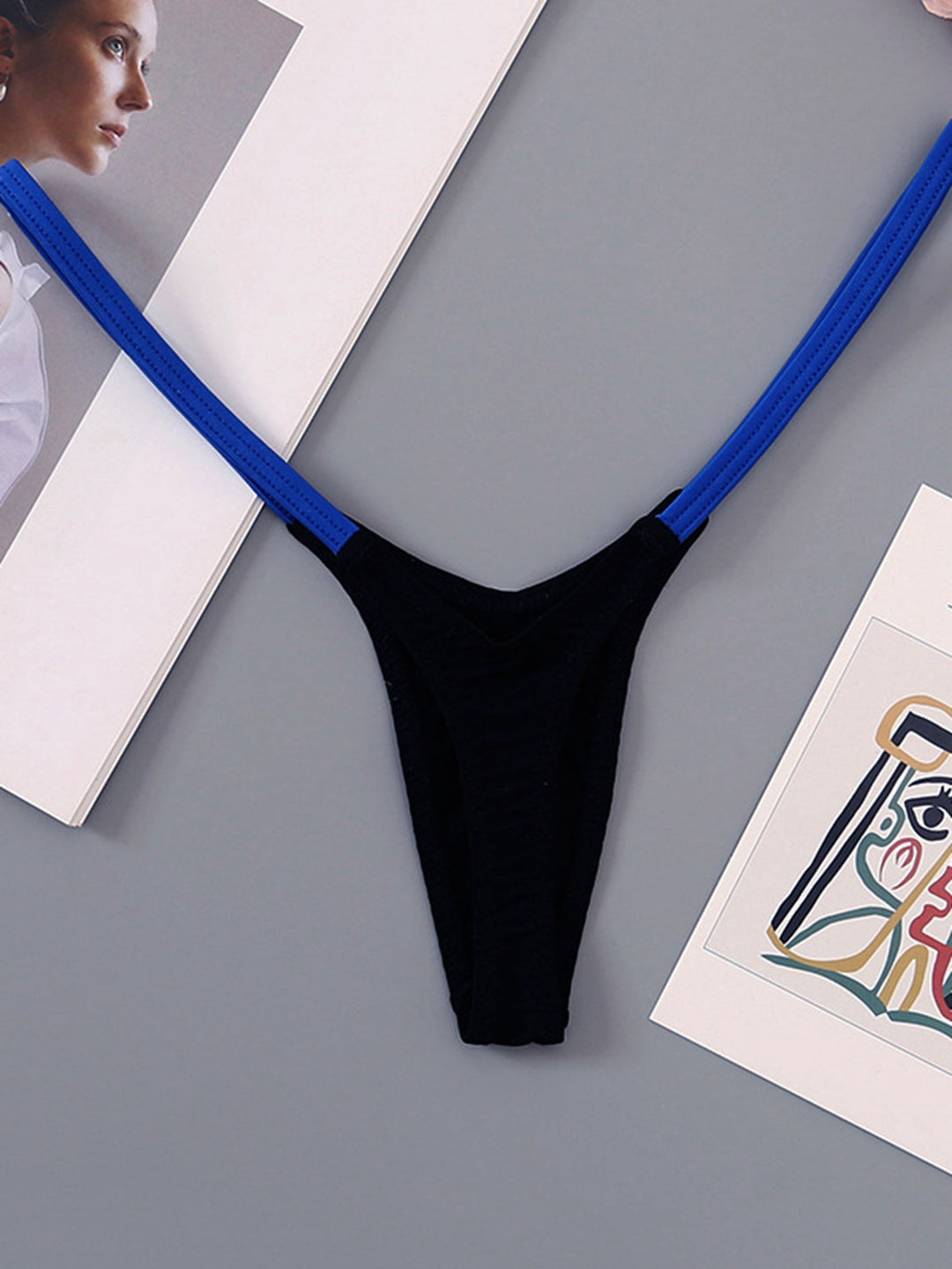 LIVIABLISS 7212 – Kontrast Renk T-String Külot